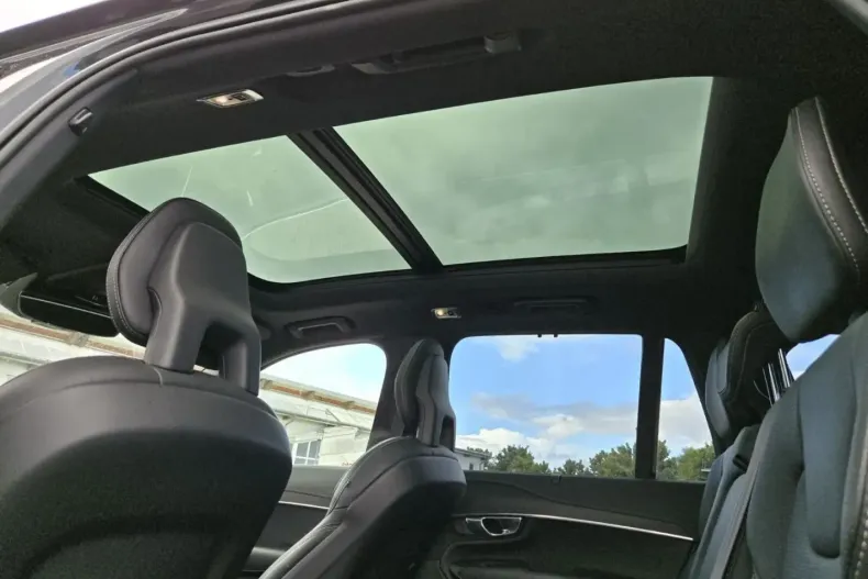 Volvo XC90 din 2020 cu 88.000 km - oferta VOL146904 - foto 13