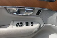 Volvo XC90 din 2020 cu 97.500 km - oferta VOL146905 - foto 12