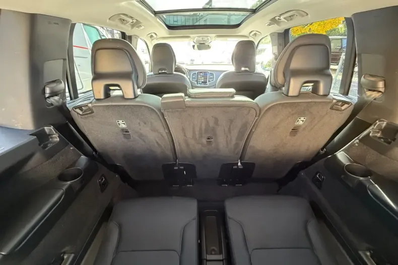 Volvo XC90 din 2023 cu 26.000 km - oferta VOL146906 - foto 15