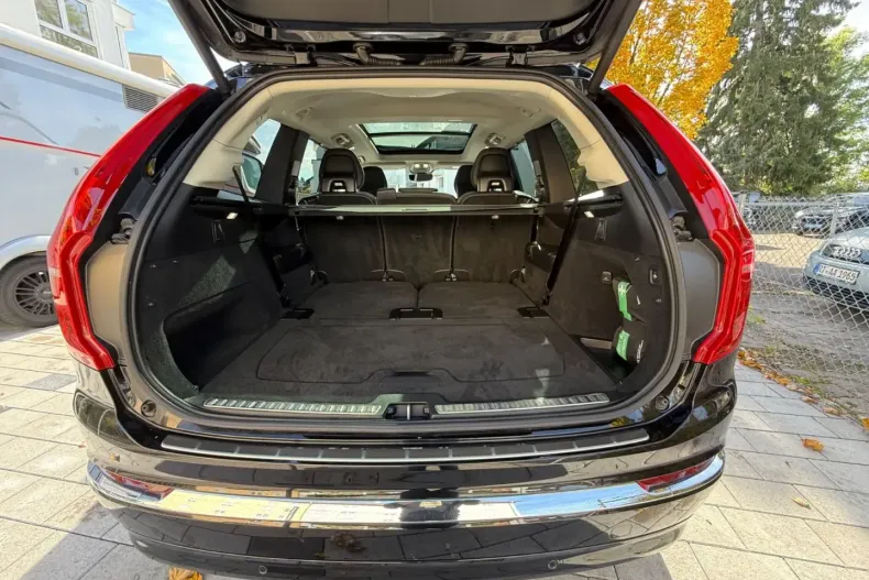 Volvo XC90 din 2023 cu 26.000 km - oferta VOL146906 - foto 19