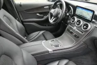 Mercedes-Benz GLC 200 din 2022 cu 46.792 km - oferta MER146908 - foto 3