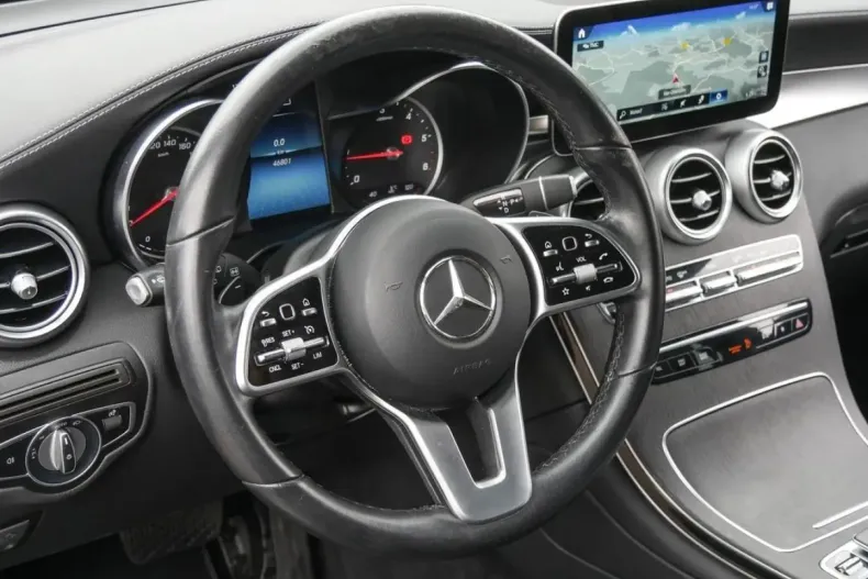 Mercedes-Benz GLC 200 din 2022 cu 46.792 km - oferta MER146908 - foto 8