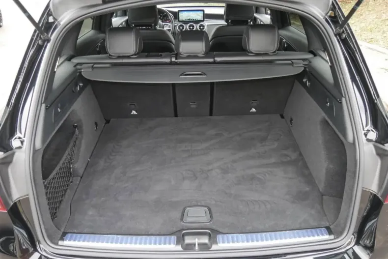 Mercedes-Benz GLC 200 din 2022 cu 46.792 km - oferta MER146908 - foto 14