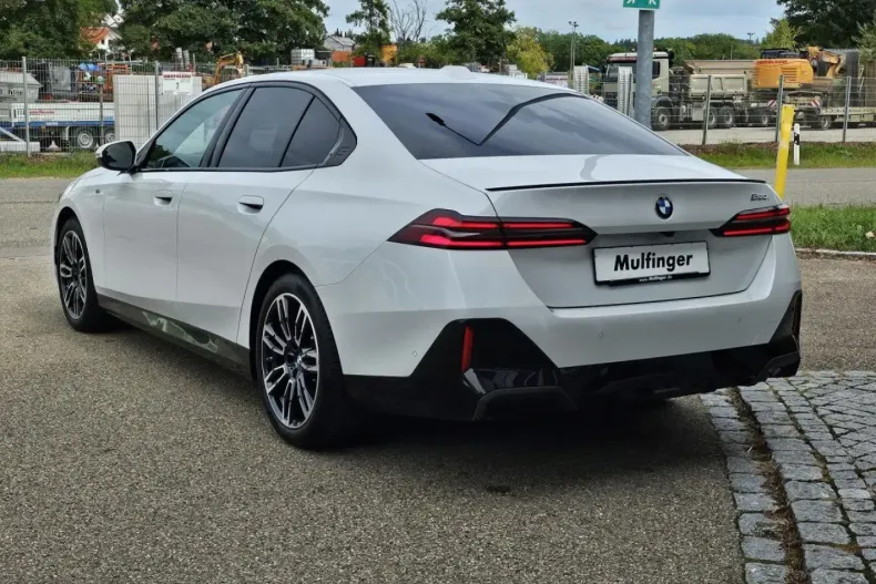 BMW 520 din 2024 cu 18.895 km - oferta BMW146909 - foto 6