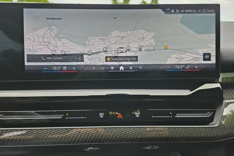 BMW 520 din 2024 cu 18.895 km - oferta BMW146909 - foto 13