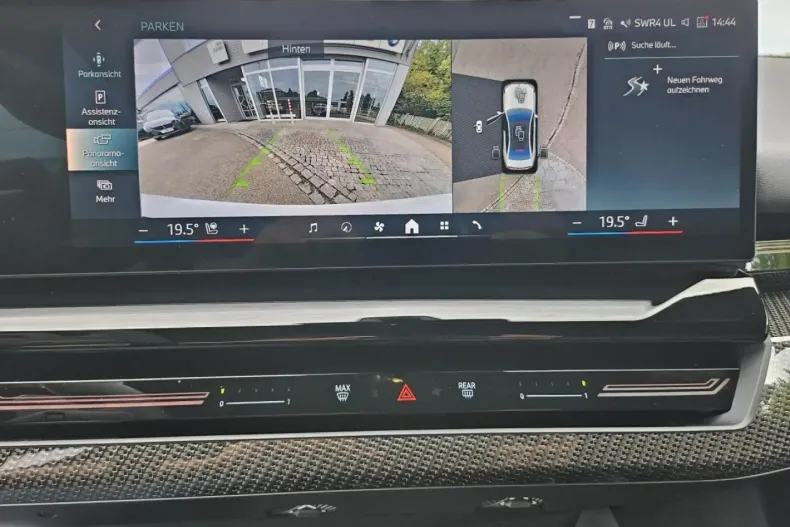 BMW 520 din 2024 cu 18.895 km - oferta BMW146909 - foto 14