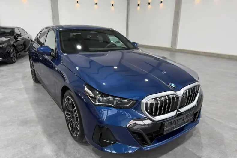 BMW 520 din 2024 cu 25.700 km - oferta BMW146911 - foto 3