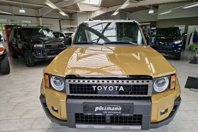 Toyota Land Cruiser din 2025 cu 9.800 km - oferta TOY146913 - foto 3