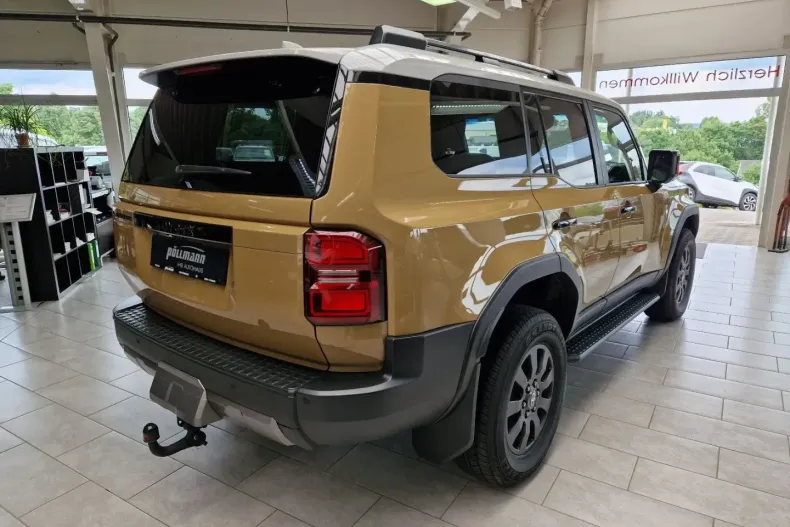 Toyota Land Cruiser din 2025 cu 9.800 km - oferta TOY146913 - foto 7