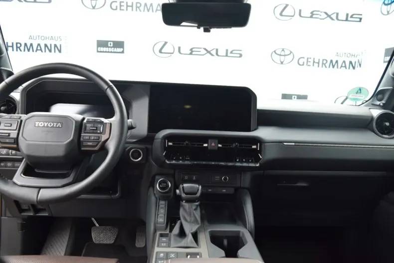 Toyota Land Cruiser din 2024 cu 12.500 km - oferta TOY146914 - foto 9