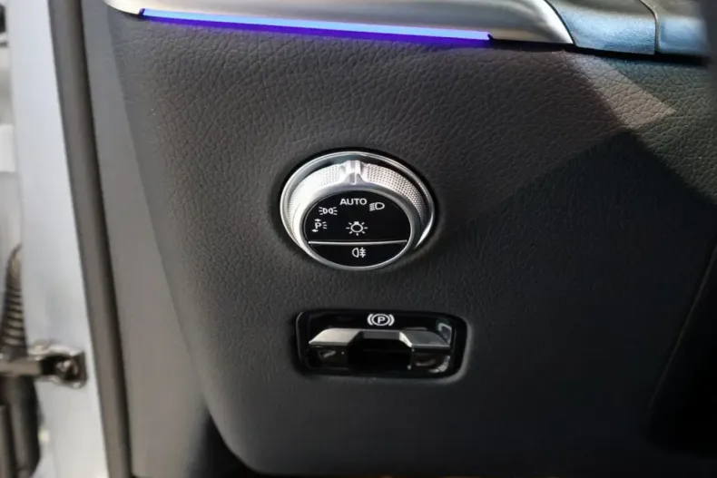 Mercedes-Benz GLC 200 din 2024 cu 3.336 km - oferta MER146920 - foto 19