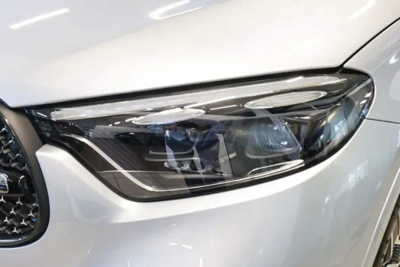 Mercedes-Benz GLC 200 din 2024 cu 3.336 km - oferta MER146920 - foto 23