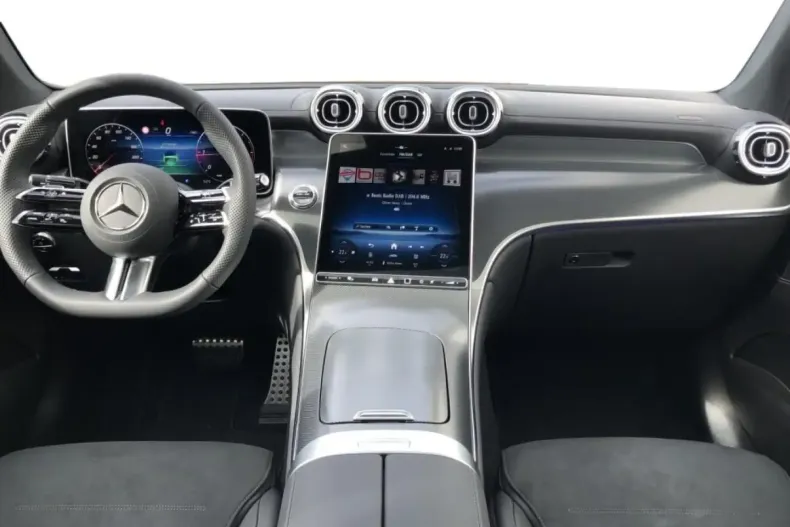 Mercedes-Benz GLC 220 din 2025 cu 13.406 km - oferta MER146921 - foto 4