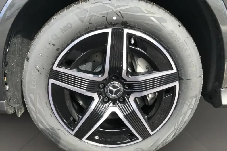 Mercedes-Benz GLC 220 din 2025 cu 13.406 km - oferta MER146921 - foto 8