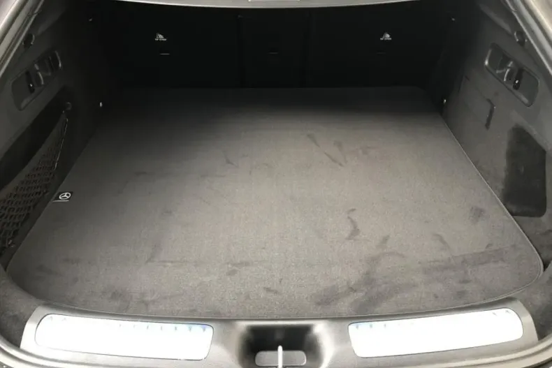 Mercedes-Benz GLC 220 din 2025 cu 13.406 km - oferta MER146921 - foto 12