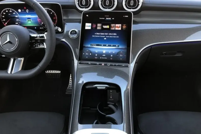 Mercedes-Benz GLC 220 din 2025 cu 13.406 km - oferta MER146921 - foto 14