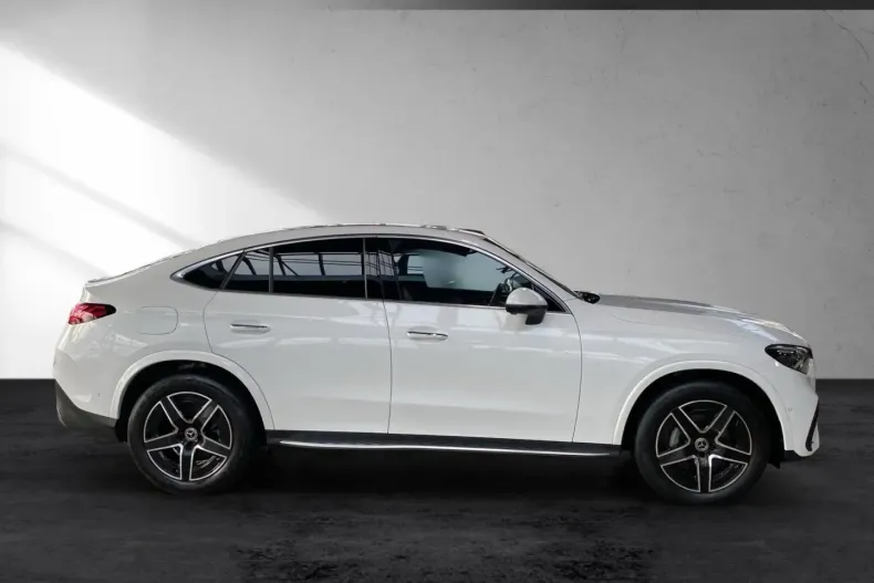 Mercedes-Benz GLC 220 din 2024 cu 7.260 km - oferta MER146922 - foto 5