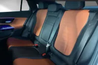 Mercedes-Benz GLC 220 din 2024 cu 7.260 km - oferta MER146922 - foto 9