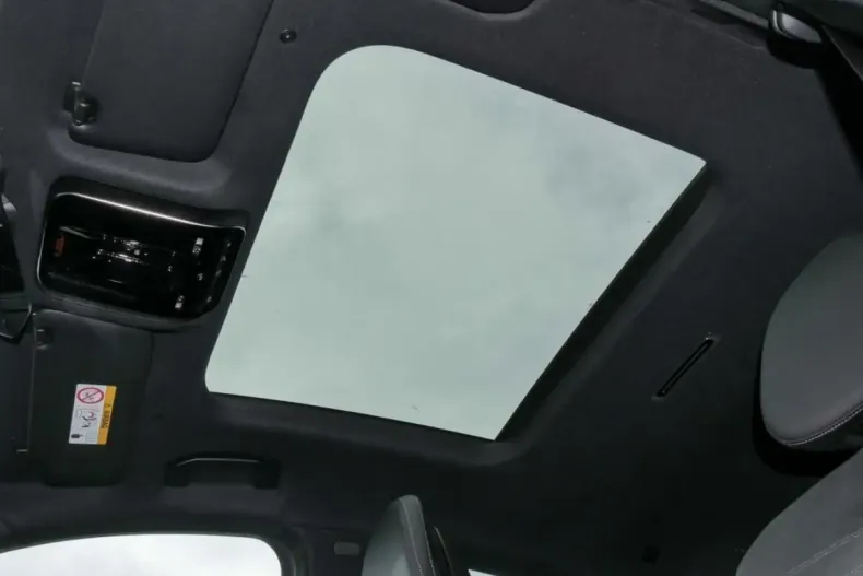 Mercedes-Benz GLC 300 din 2024 cu 6.420 km - oferta MER146924 - foto 11