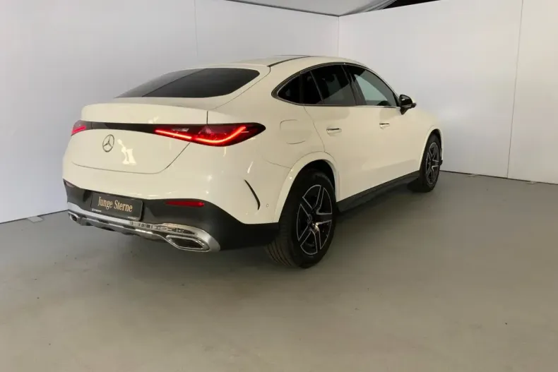 Mercedes-Benz GLC 200 din 2024 cu 19.559 km - oferta MER146927 - foto 4