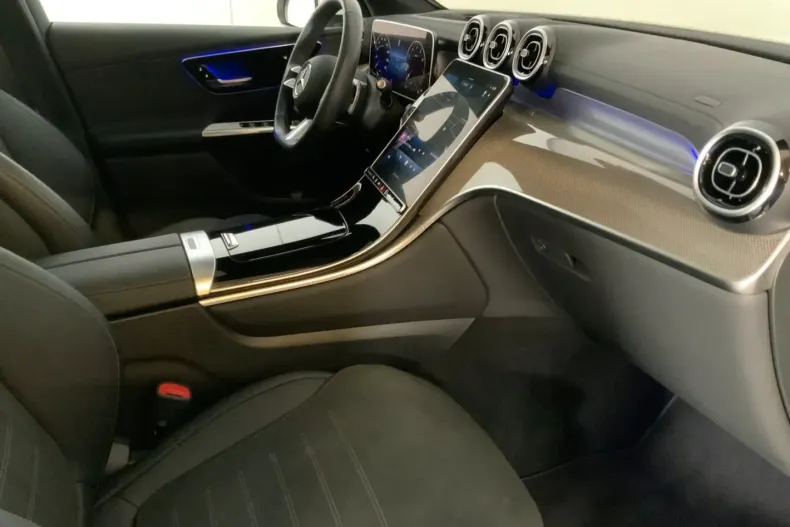 Mercedes-Benz GLC 200 din 2024 cu 19.559 km - oferta MER146927 - foto 12