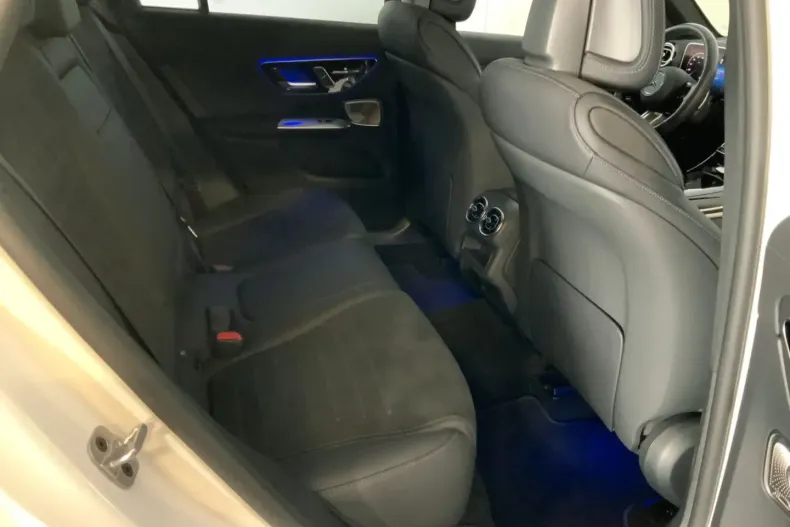 Mercedes-Benz GLC 200 din 2024 cu 19.559 km - oferta MER146927 - foto 13