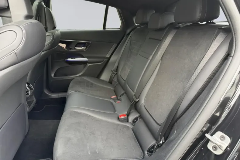 Mercedes-Benz GLC 200 din 2025 cu 23.321 km - oferta MER146930 - foto 12