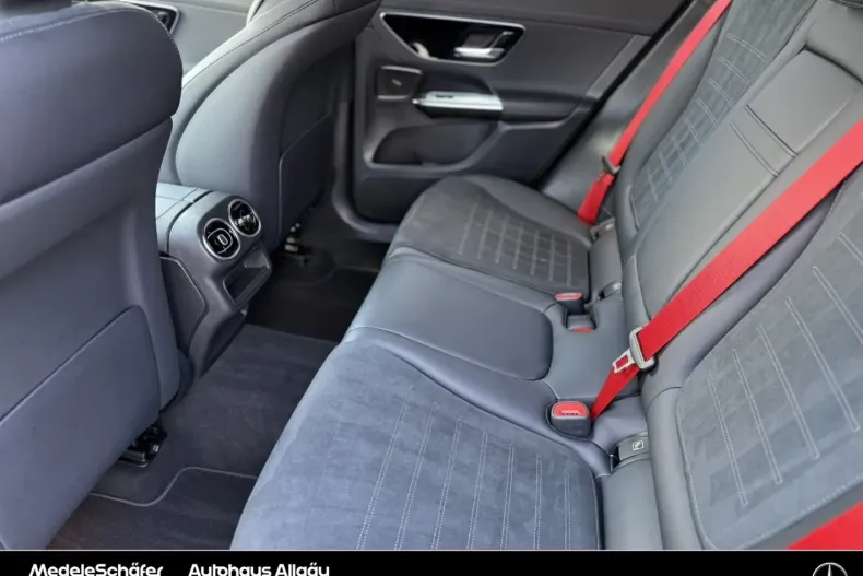 Mercedes-Benz GLC 200 din 2024 cu 14.980 km - oferta MER146932 - foto 7