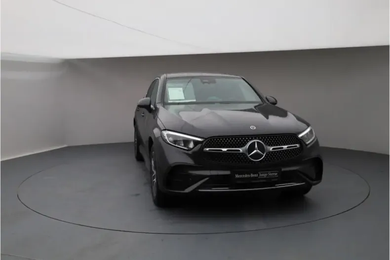 Mercedes-Benz GLC 300 din 2023 cu 19.774 km - oferta MER146936 - foto 1