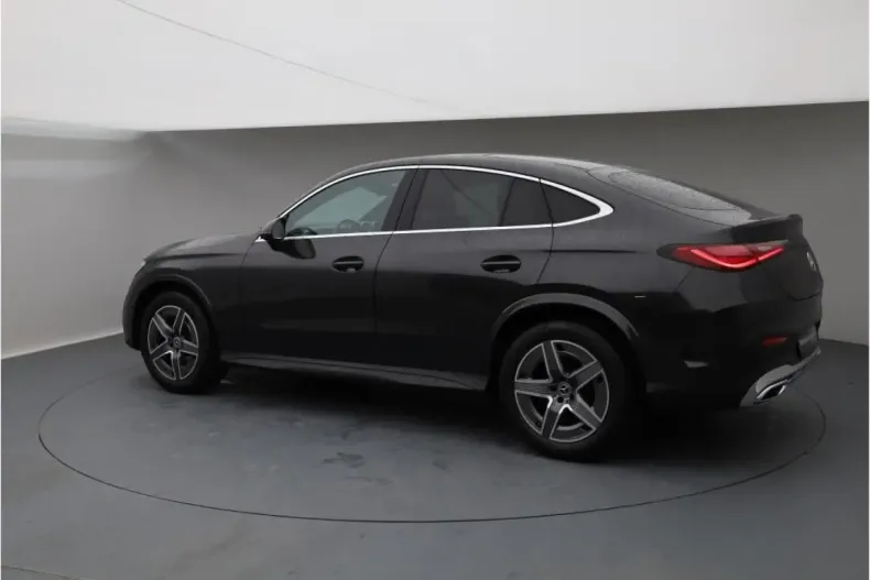 Mercedes-Benz GLC 300 din 2023 cu 19.774 km - oferta MER146936 - foto 3