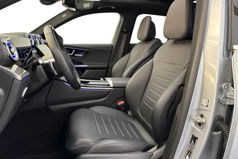 Mercedes-Benz GLC 200 din 2024 cu 24.816 km - oferta MER146937 - foto 11