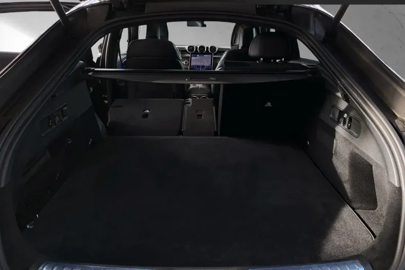 Mercedes-Benz GLC 200 din 2023 cu 5.799 km - oferta MER146940 - foto 10