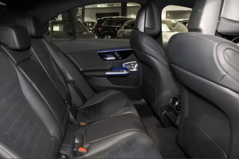 Mercedes-Benz C 180 din 2024 cu 11.908 km - oferta MER146941 - foto 7