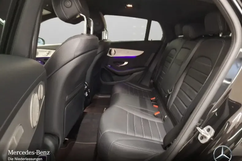 Mercedes-Benz GLC 400 din 2021 cu 64.668 km - oferta MER146943 - foto 9