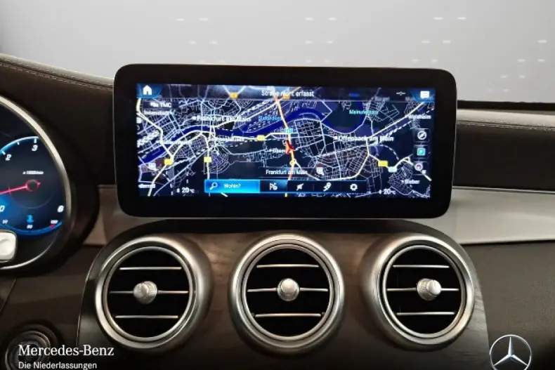 Mercedes-Benz GLC 400 din 2021 cu 64.668 km - oferta MER146943 - foto 13