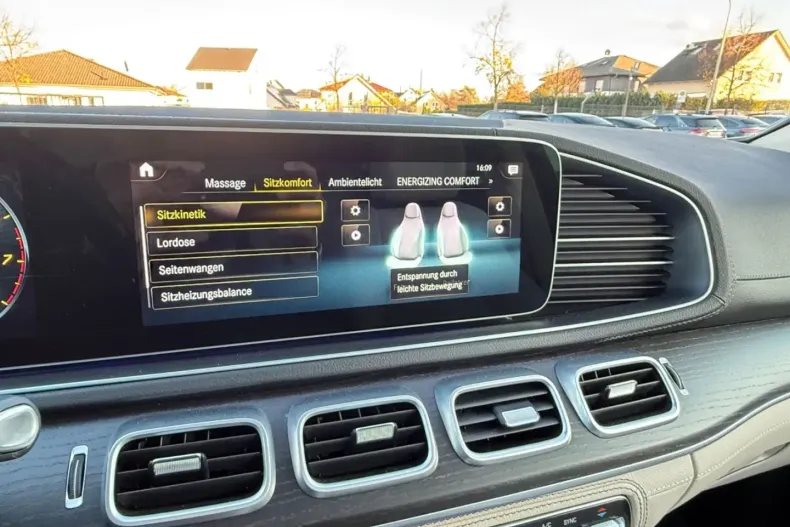 Mercedes-Benz GLE 450 din 2021 cu 45.809 km - oferta MER146944 - foto 36