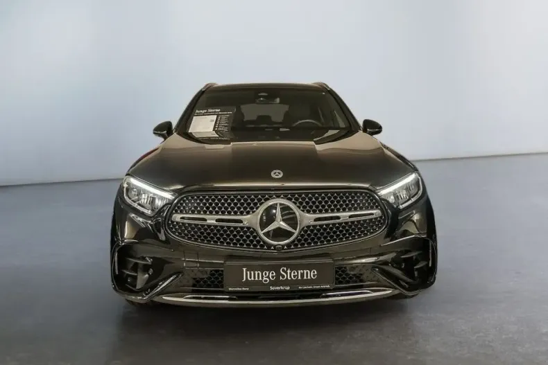 Mercedes-Benz GLC 200 din 2024 cu 27.305 km - oferta MER146946 - foto 2