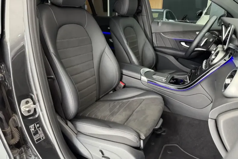 Mercedes-Benz GLC 300 din 2021 cu 67.800 km - oferta MER146951 - foto 10