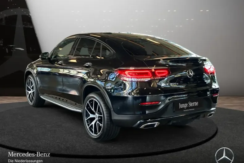 Mercedes-Benz GLC 300 din 2021 cu 75.479 km - oferta MER146952 - foto 7