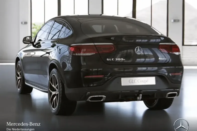 Mercedes-Benz GLC 300 din 2021 cu 75.479 km - oferta MER146952 - foto 18