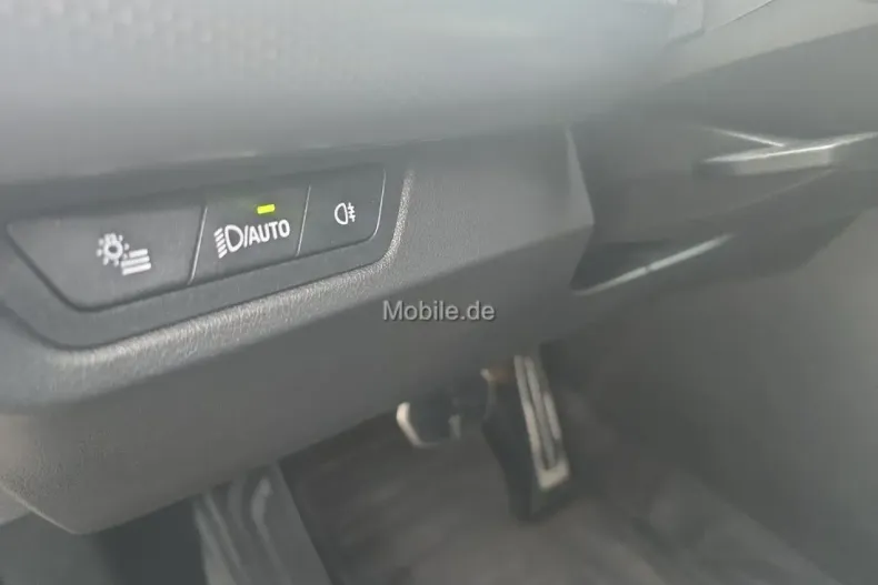 BMW X1 din 2024 cu 21.188 km - oferta BMW146961 - foto 17