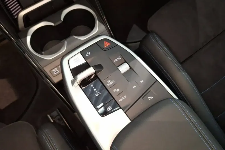 BMW X1 din 2024 cu 40.447 km - oferta BMW146962 - foto 11