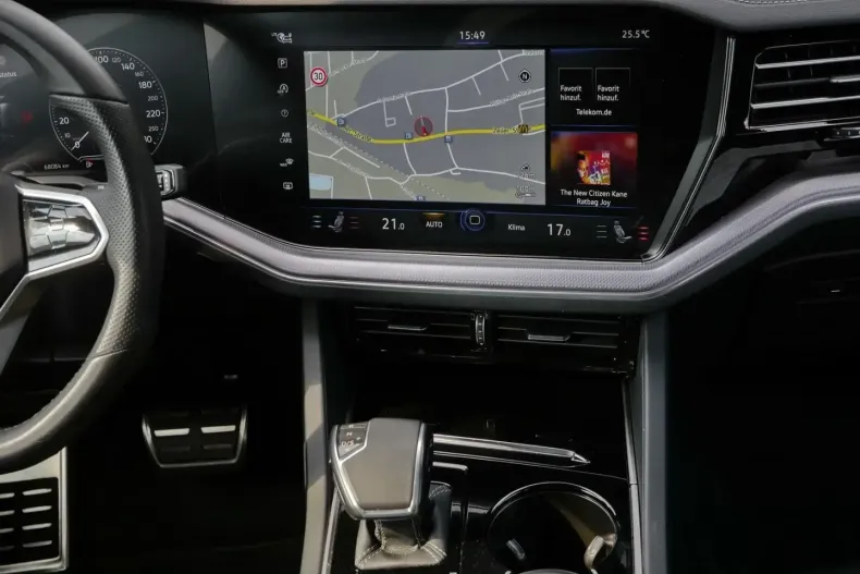 Volkswagen Touareg din 2023 cu 68.200 km - oferta VOL146973 - foto 6