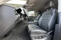 Volkswagen Touareg din 2025 cu 25.063 km - oferta VOL146975 - foto 29