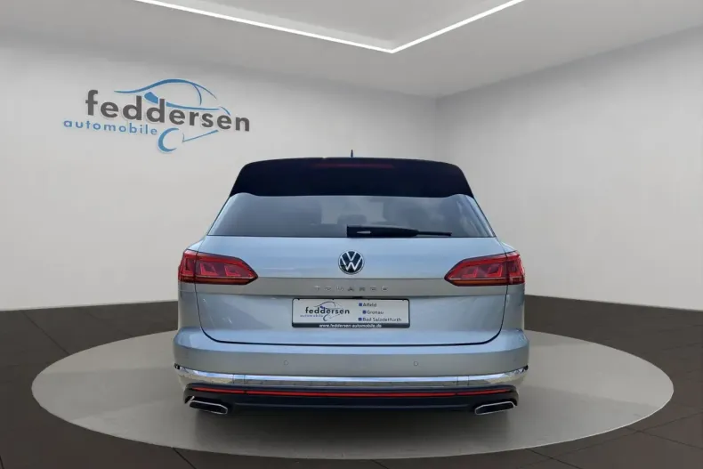 Volkswagen Touareg din 2023 cu 72.400 km - oferta VOL146977 - foto 4