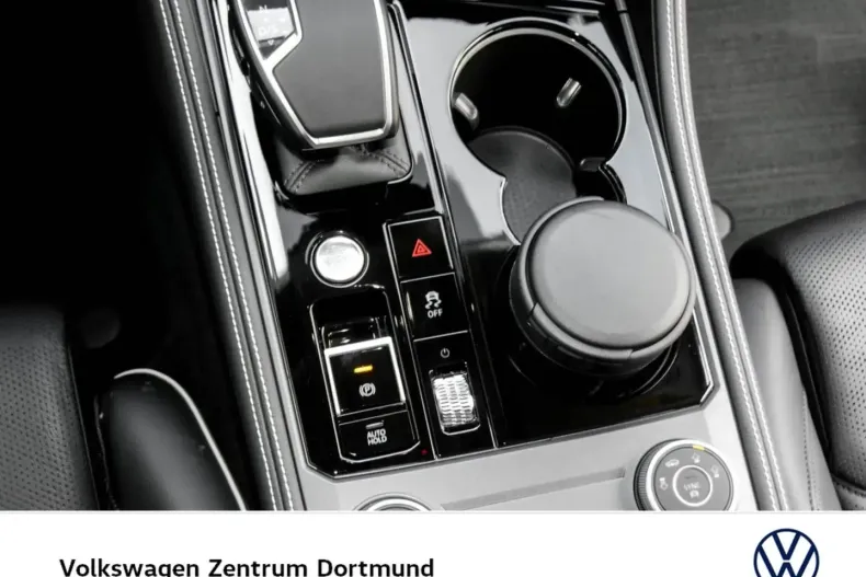 Volkswagen Touareg din 2024 cu 27.530 km - oferta VOL146978 - foto 8