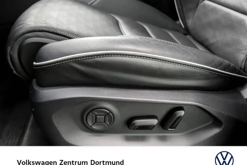 Volkswagen Touareg din 2024 cu 27.530 km - oferta VOL146978 - foto 14