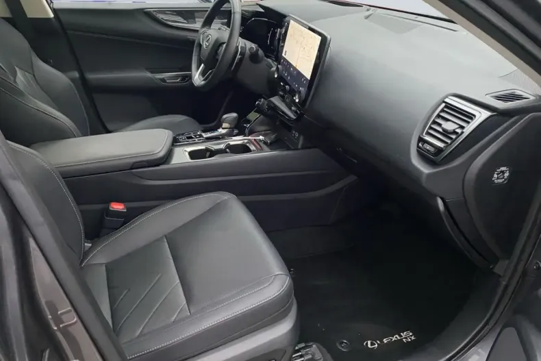 Lexus NX 350h din 2024 cu 12.196 km - oferta LEX146979 - foto 19