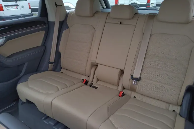 Volkswagen Touareg din 2024 cu 35.090 km - oferta VOL146980 - foto 12