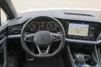 Volkswagen Touareg din 2023 cu 70.450 km - oferta VOL146982 - foto 8